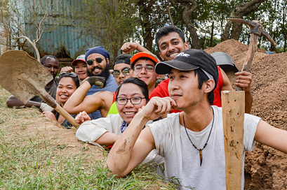 A group of college students on a Global Citizenship and Equity Learning Experience trip